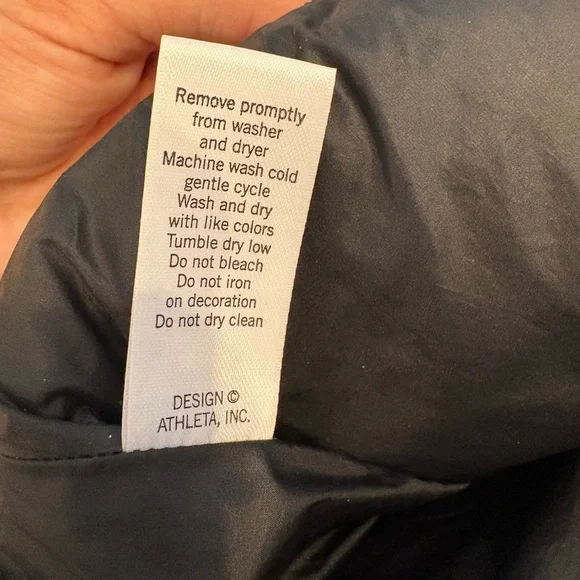 Athleta | Snow Stomper Quilted Puffer Mini Skirt Asphalt / black Size 0 - Picture 3 of 6